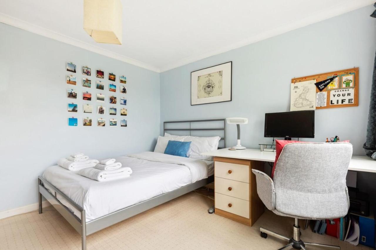 Spacious 2 Bedroom Apartment In Cricklewood Londýn Exteriér fotografie